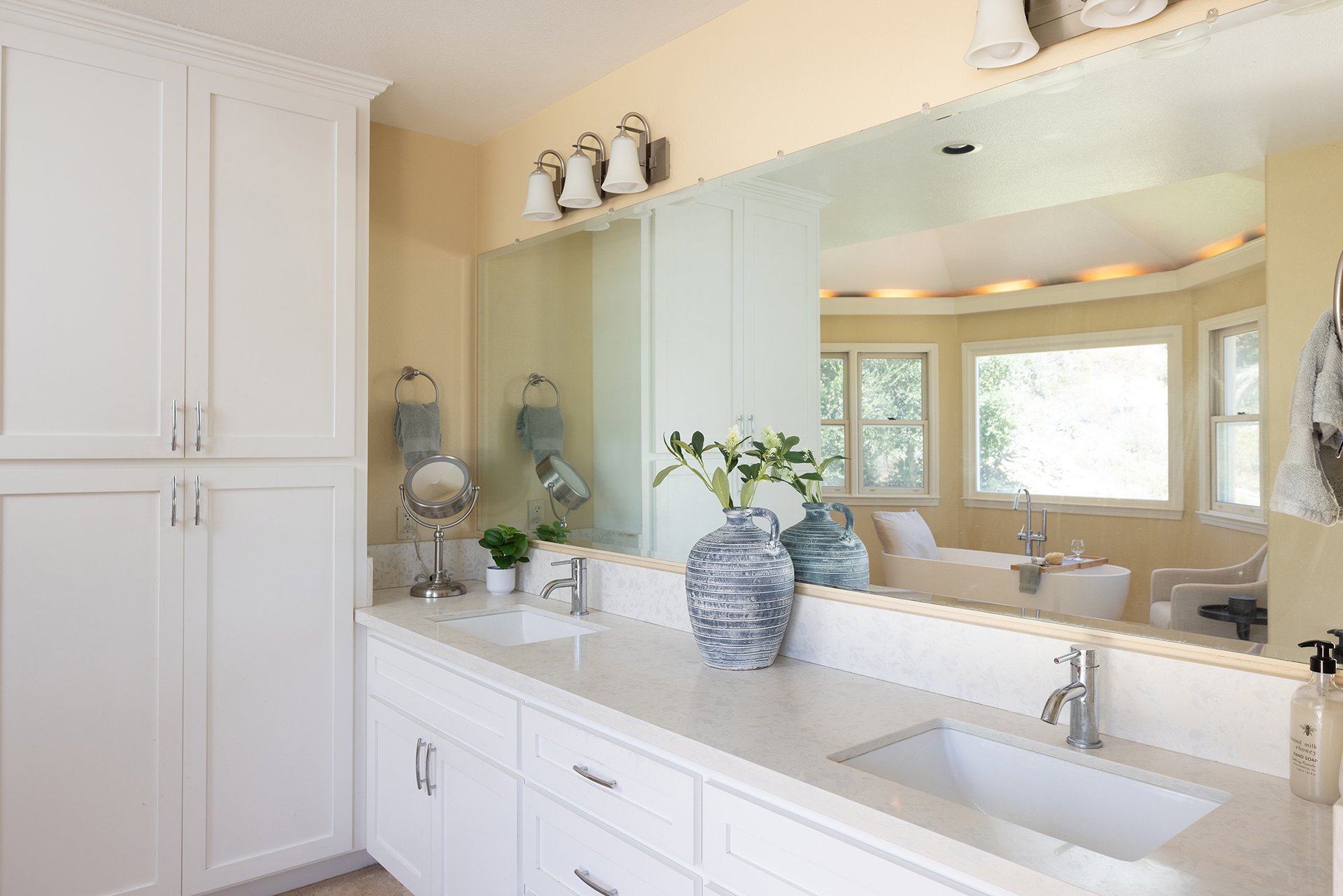 Private Aptos Estate with Vineyard Views