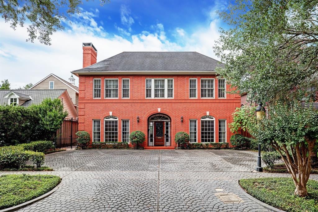 1809 Albans Rd
