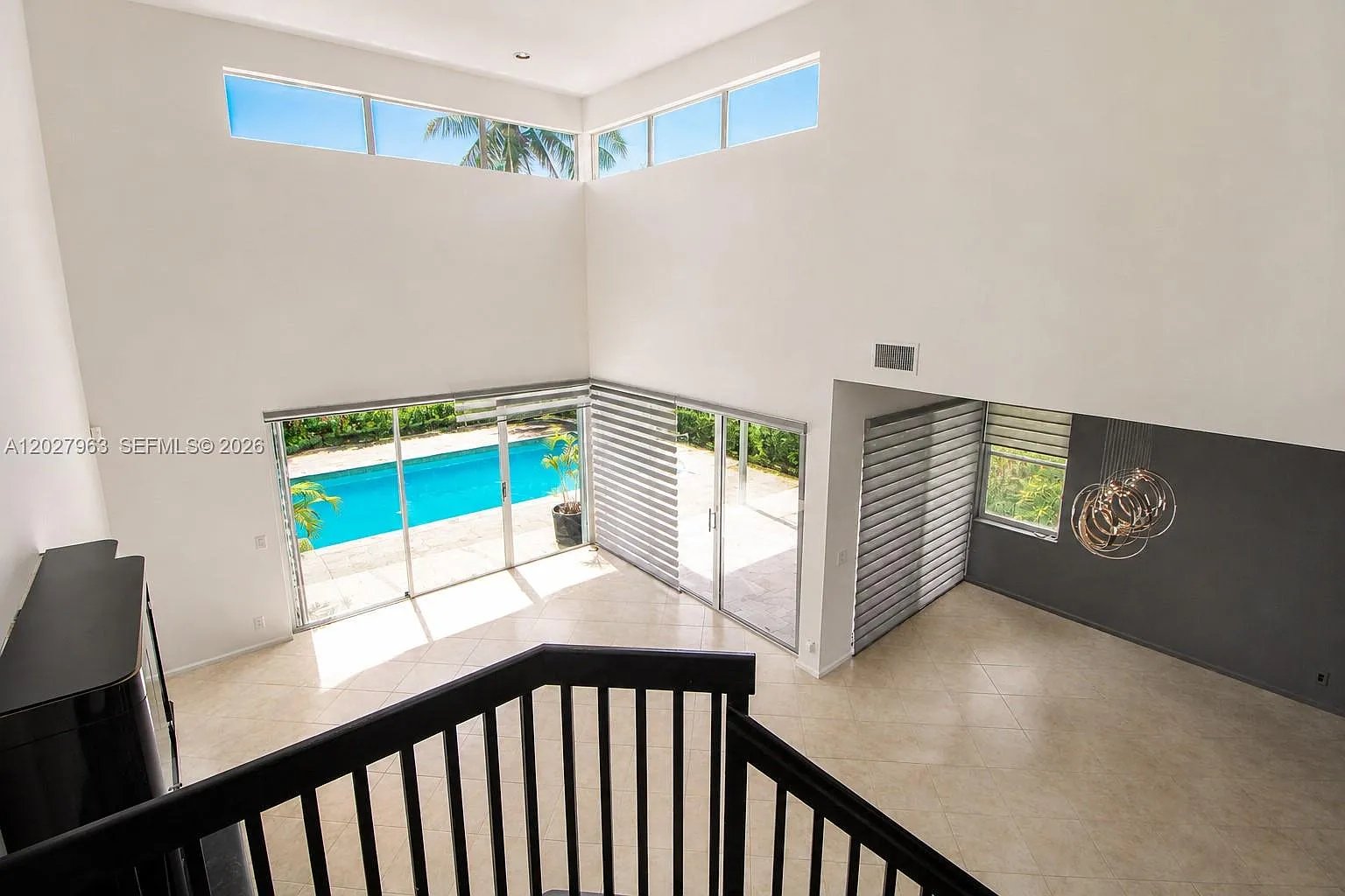 6646 NW 25th Ter