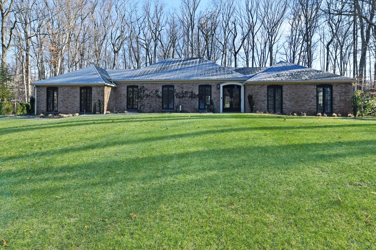 563 Eastgate Rd