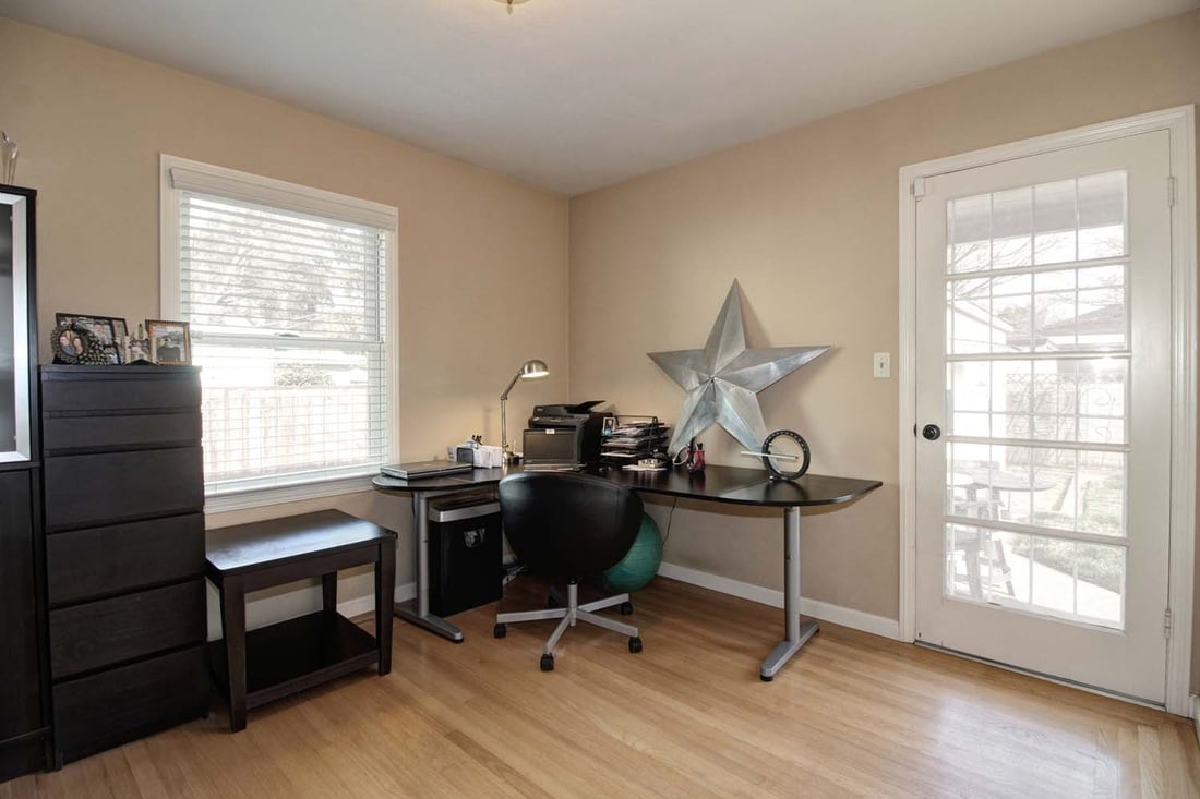 Just Listed! Beautiful East Sacramento Charmer in Great Location!