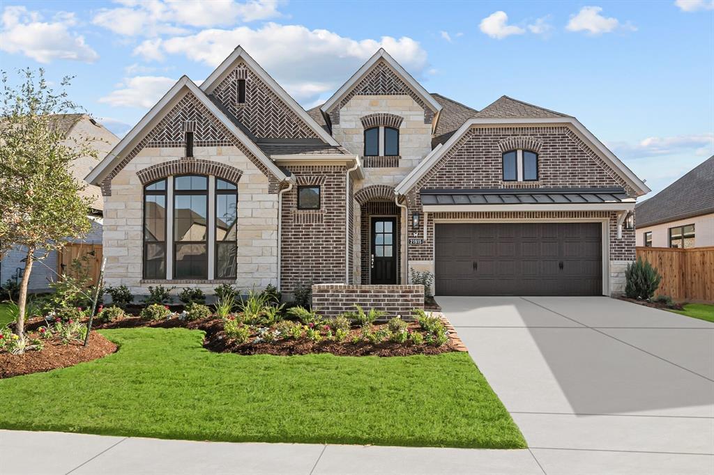 21915 Glasswing Dr