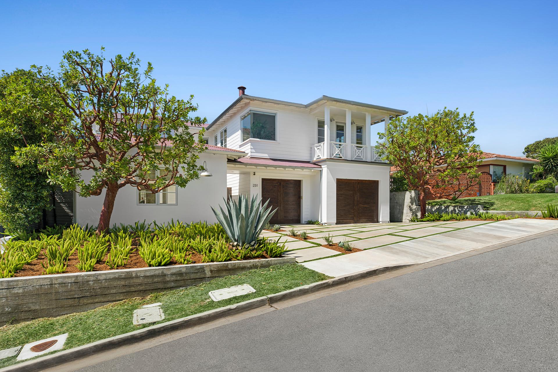 231 Tustin