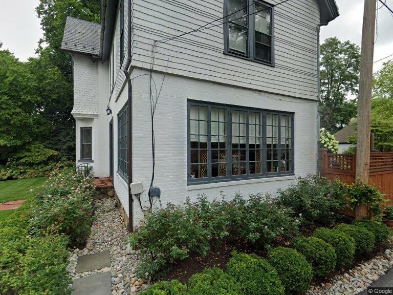 55 E Church St