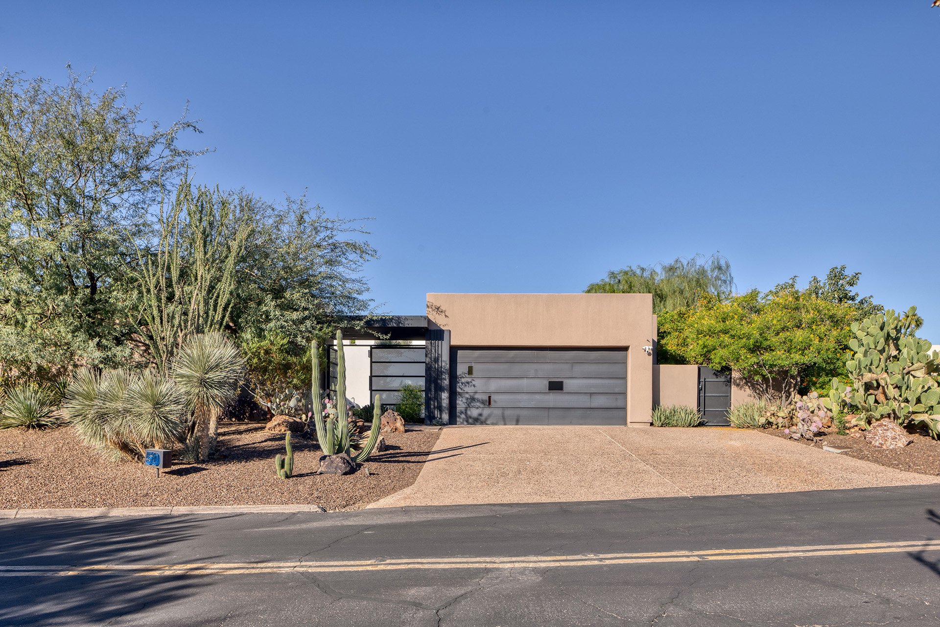 5434 E Lincoln Drive 50