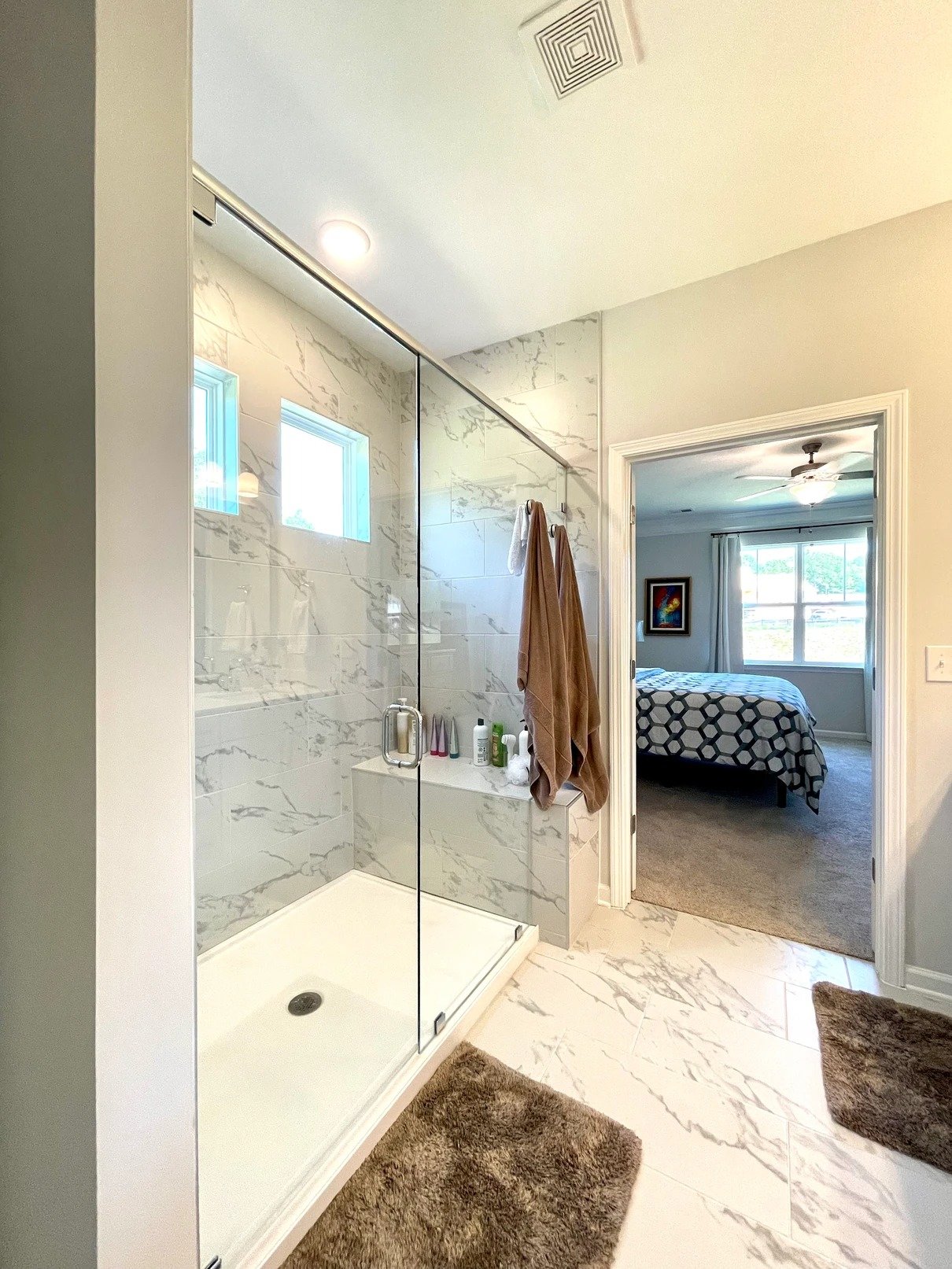 SOLD- Discover Modern Elegance: Move-In Ready Gem at 552 Bartoli Ct., Simpsonville SC – Offered by David Locke of Locke and Key Associates