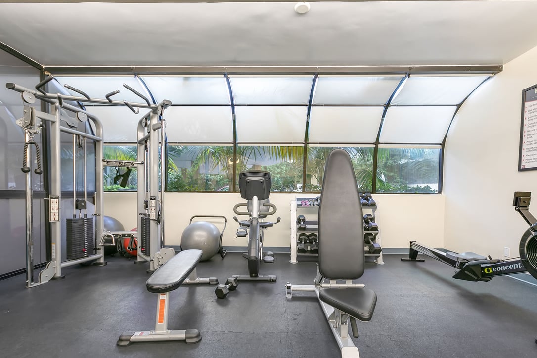1155 N La Cienega Blvd #1006