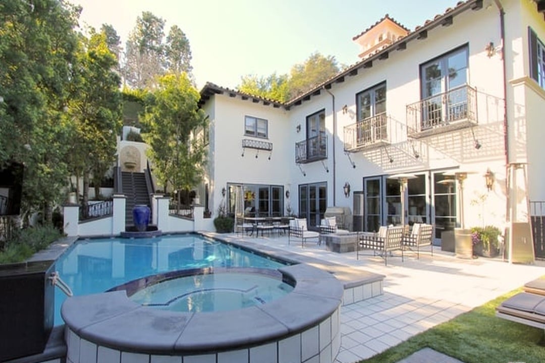 Oasis Aurora