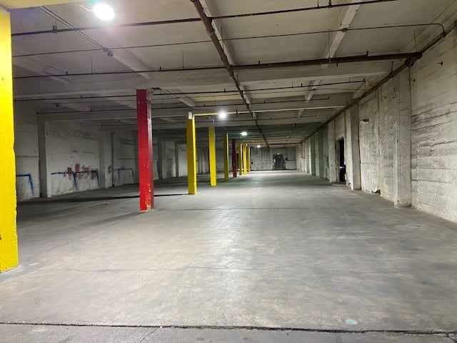 3022 & 3100 Franklin Ave