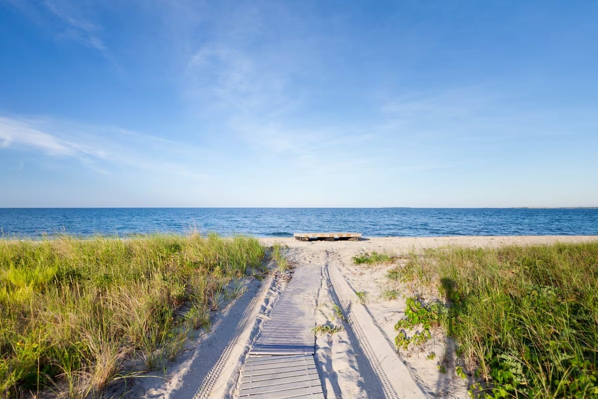 Martha's Vineyard Waterfront Retreat