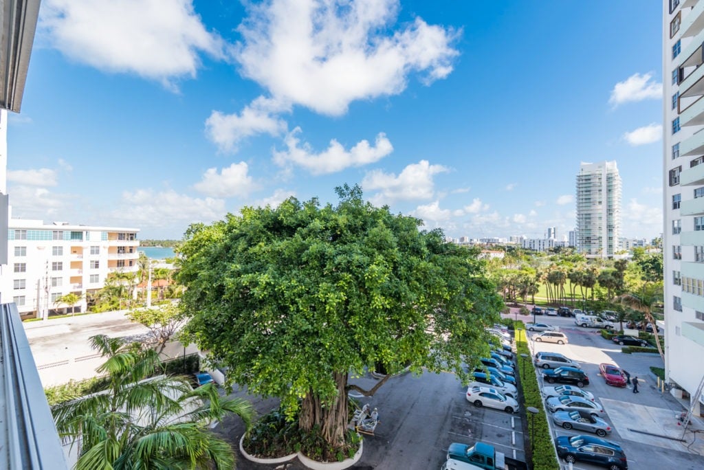 Cool Lapidus Designed Venetian Belle Isle Lists for $329,000!