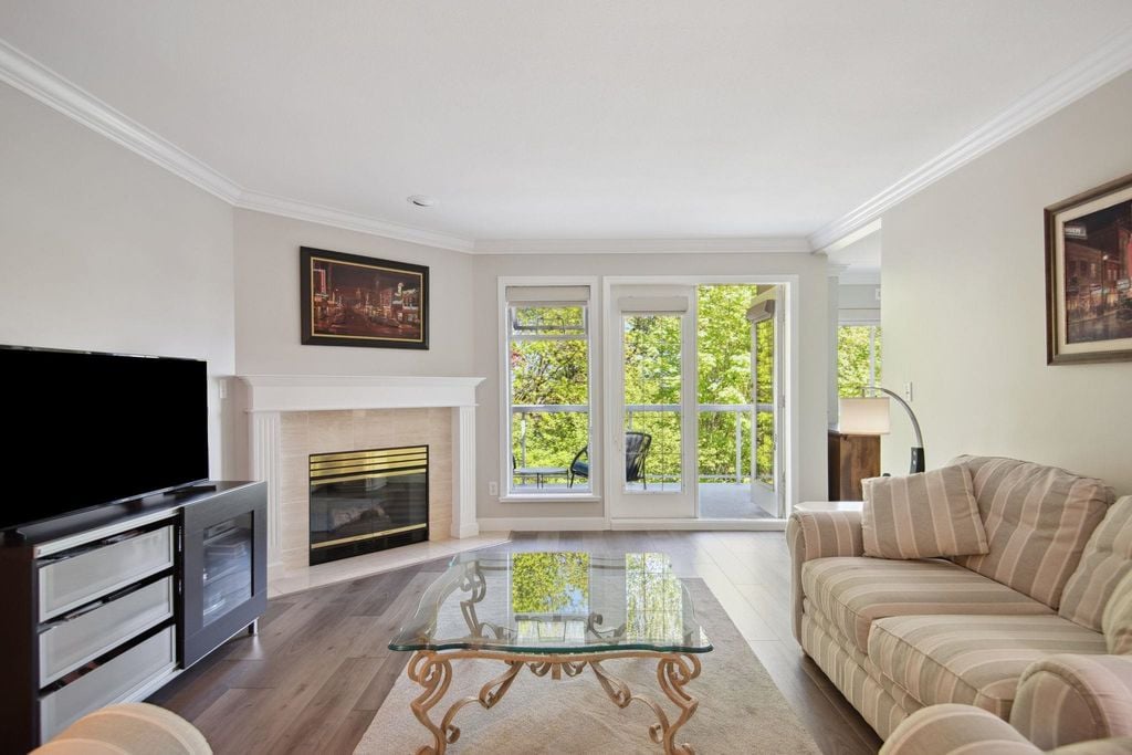 72 Jamieson Ct, #28