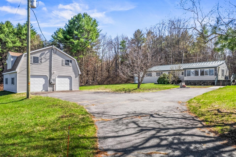 991 Oakland Rd. Belgrade, Exterior Drone