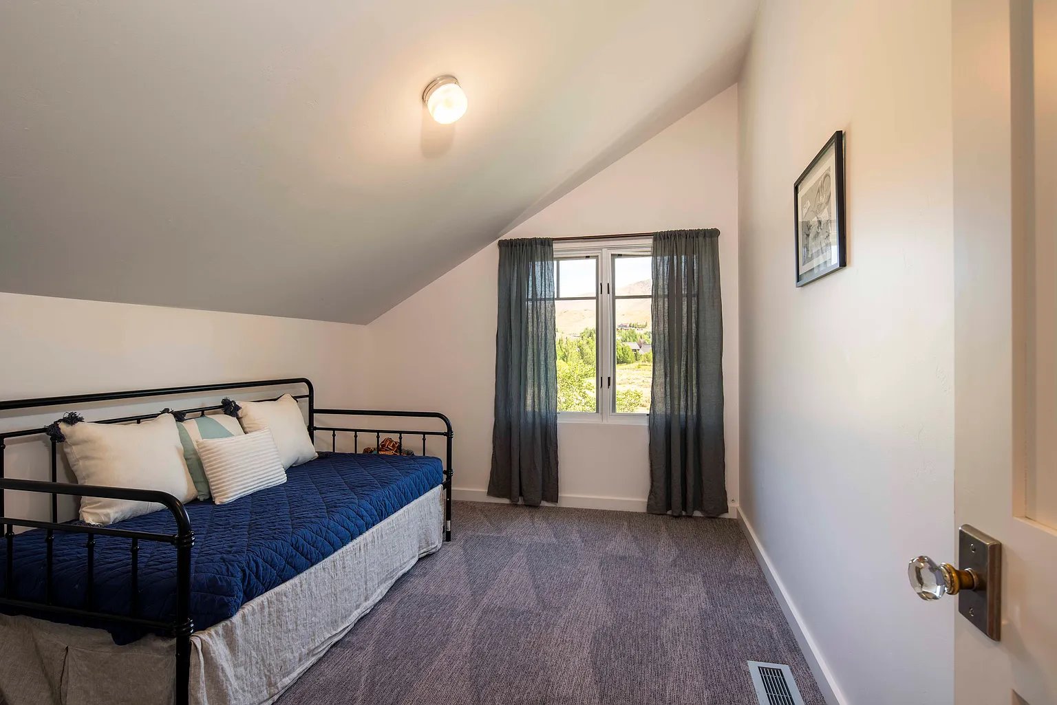142 Indian Creek Rd