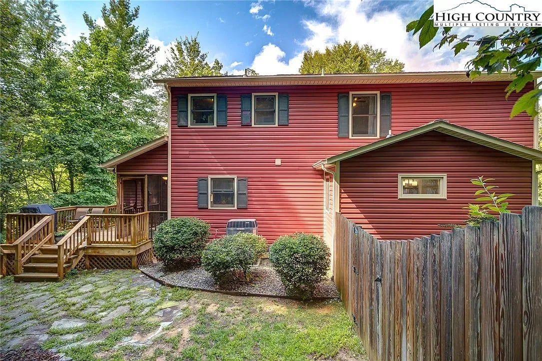175 Cranberry Hills Dr 