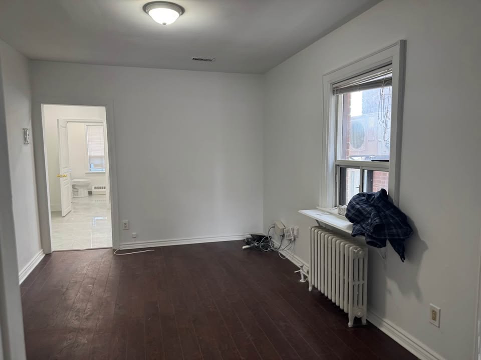440 Lauder Ave Unit: Main