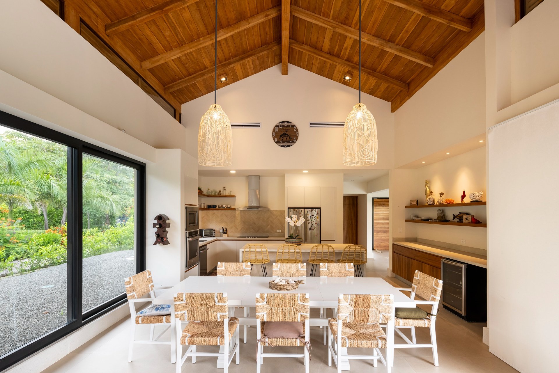 Casa Roacamar:  A Modern Coastal Sanctuary Steps from Playa Bonita