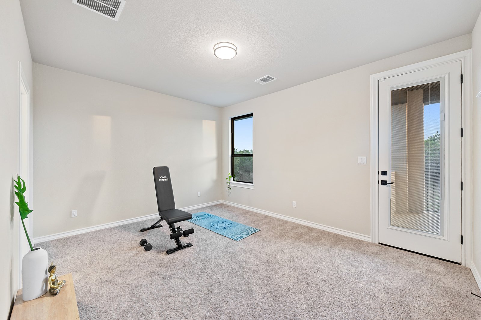 216 Spence Ln