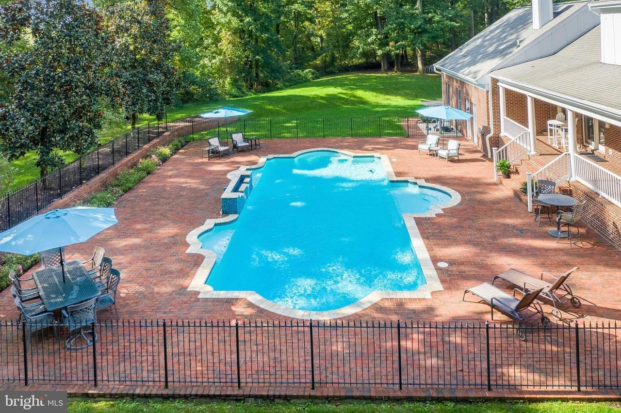 1101 Captain Bell Ct