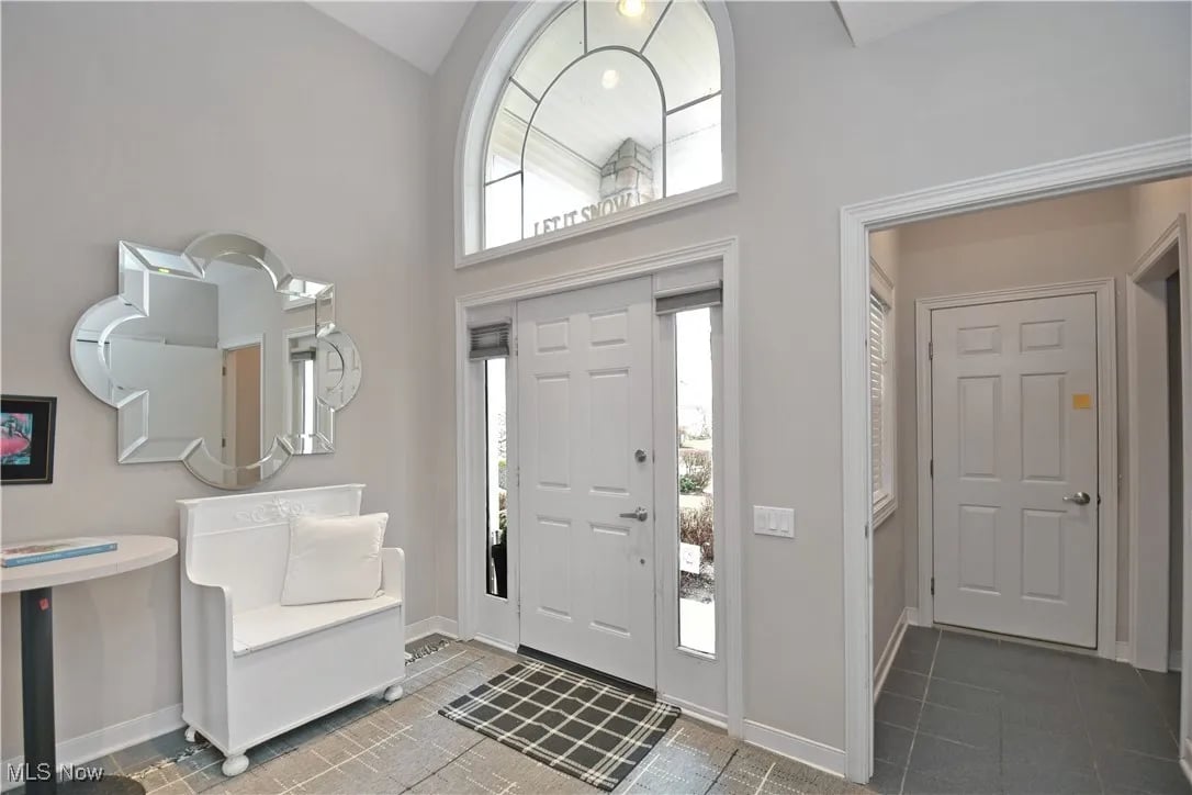 381 W Glengary Cir