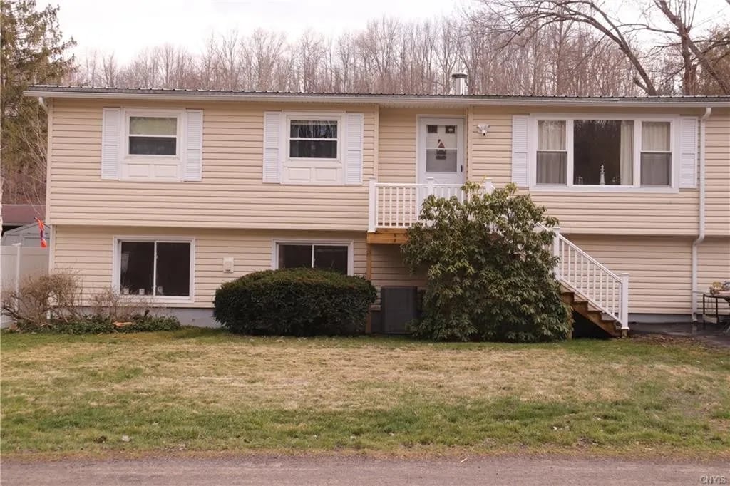 55 Shelter Valley Rd