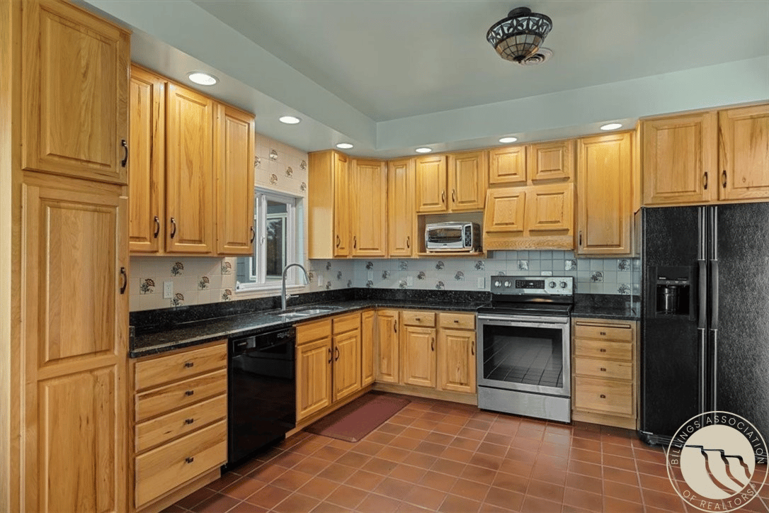 105 Schreiner Rd