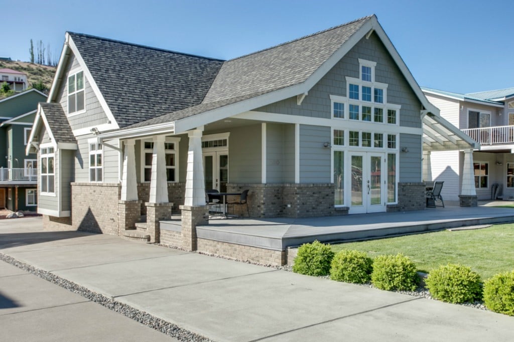280 Lake Front Rd