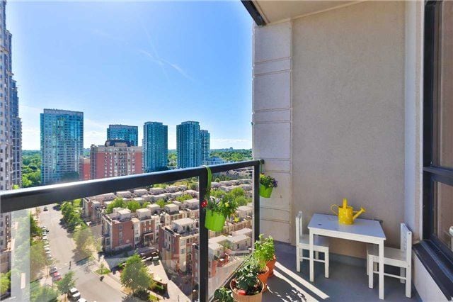 100 Harrison Garden Blvd #1402