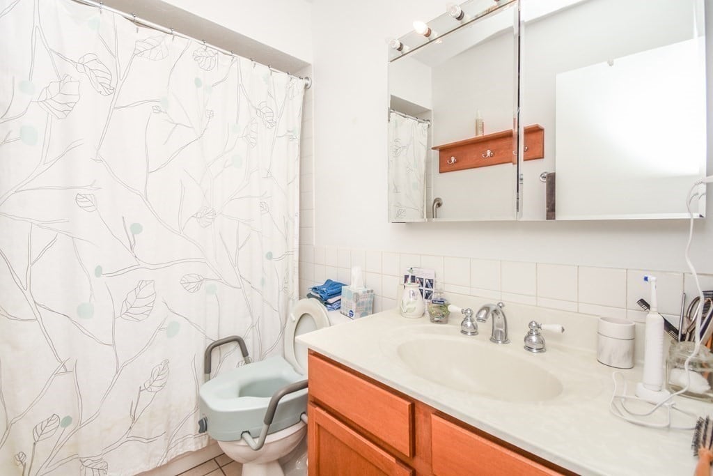 407 Windsor Dr, #407