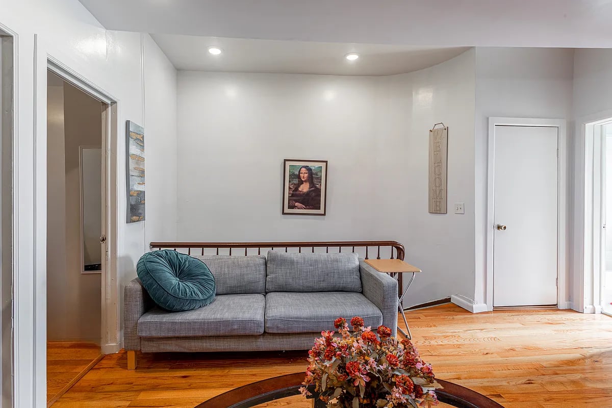 370A Monroe Street Unit: 2