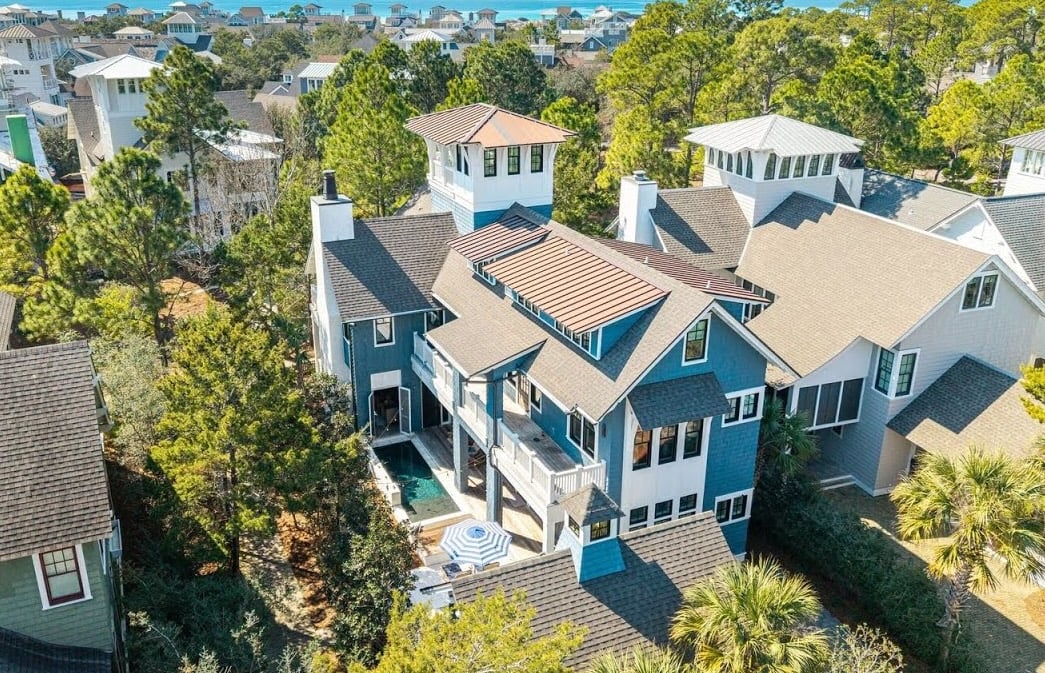 Private Courtyard Estate With Pool And Tower-Level Gulf Views | 50 Yacht Pond Lane East