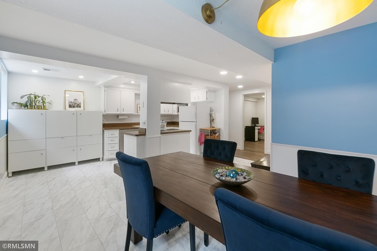 24 Saint Albans St S #7
