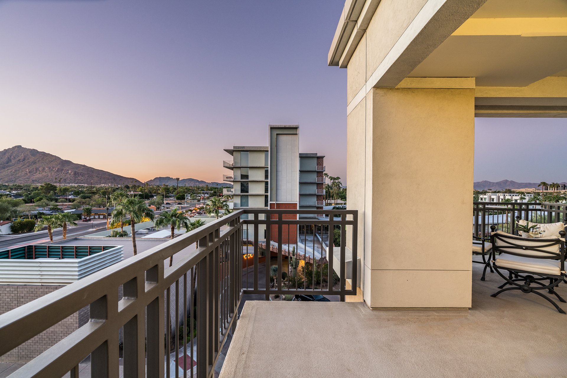 6803 E MAIN Street, 5511