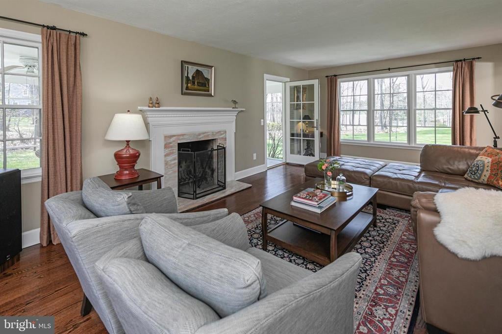 23 Honey Brook Dr