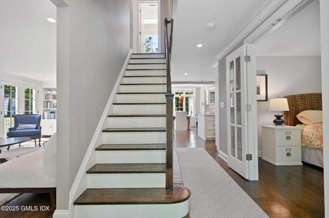 37 Ridgeview Ave