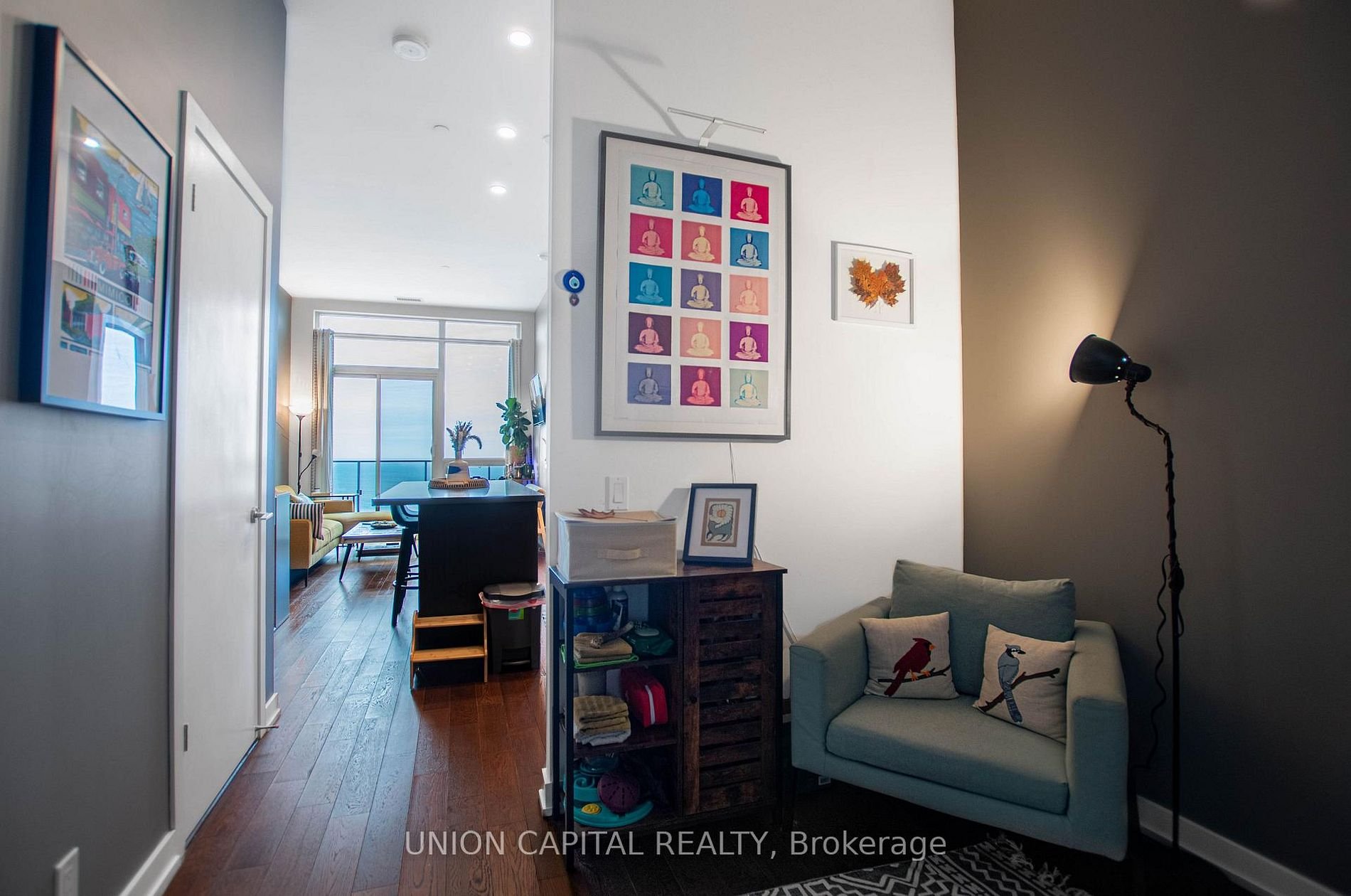 HUMBER BAY PENTHOUSE 