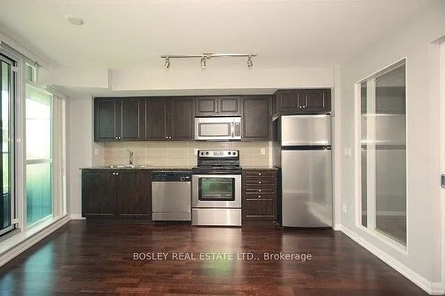 209 Fort York Blvd #468