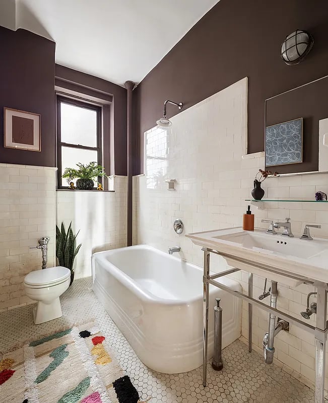 270 Riverside Dr, #2C