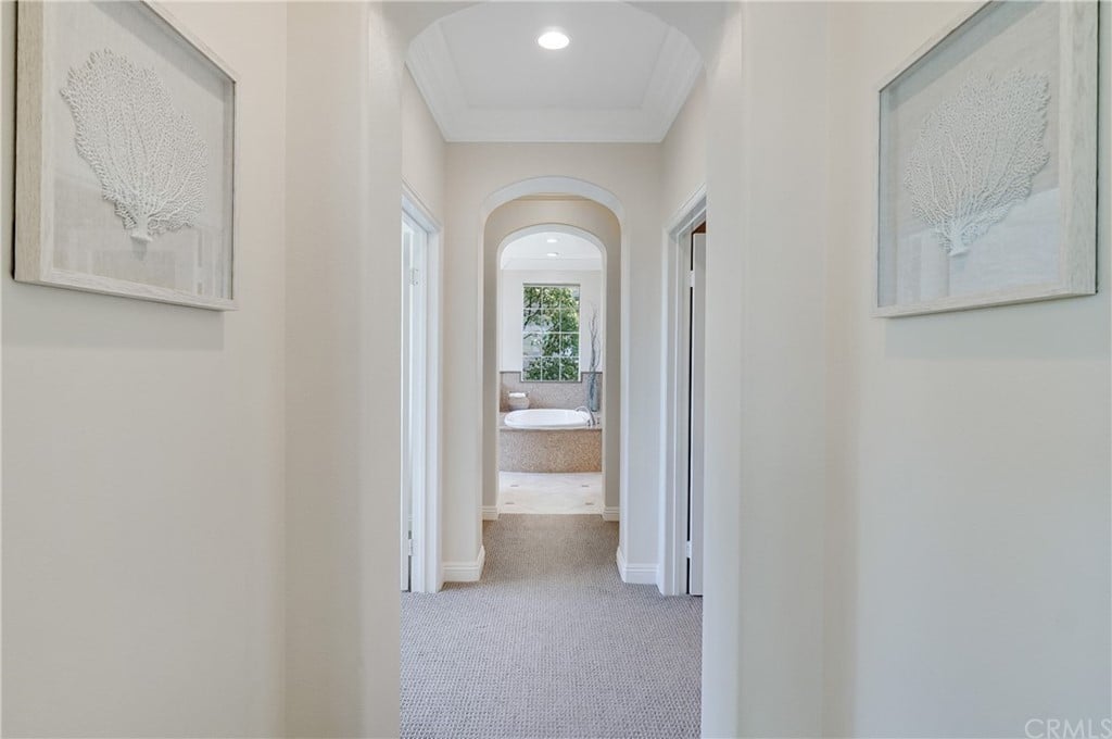 6 Galora Ln