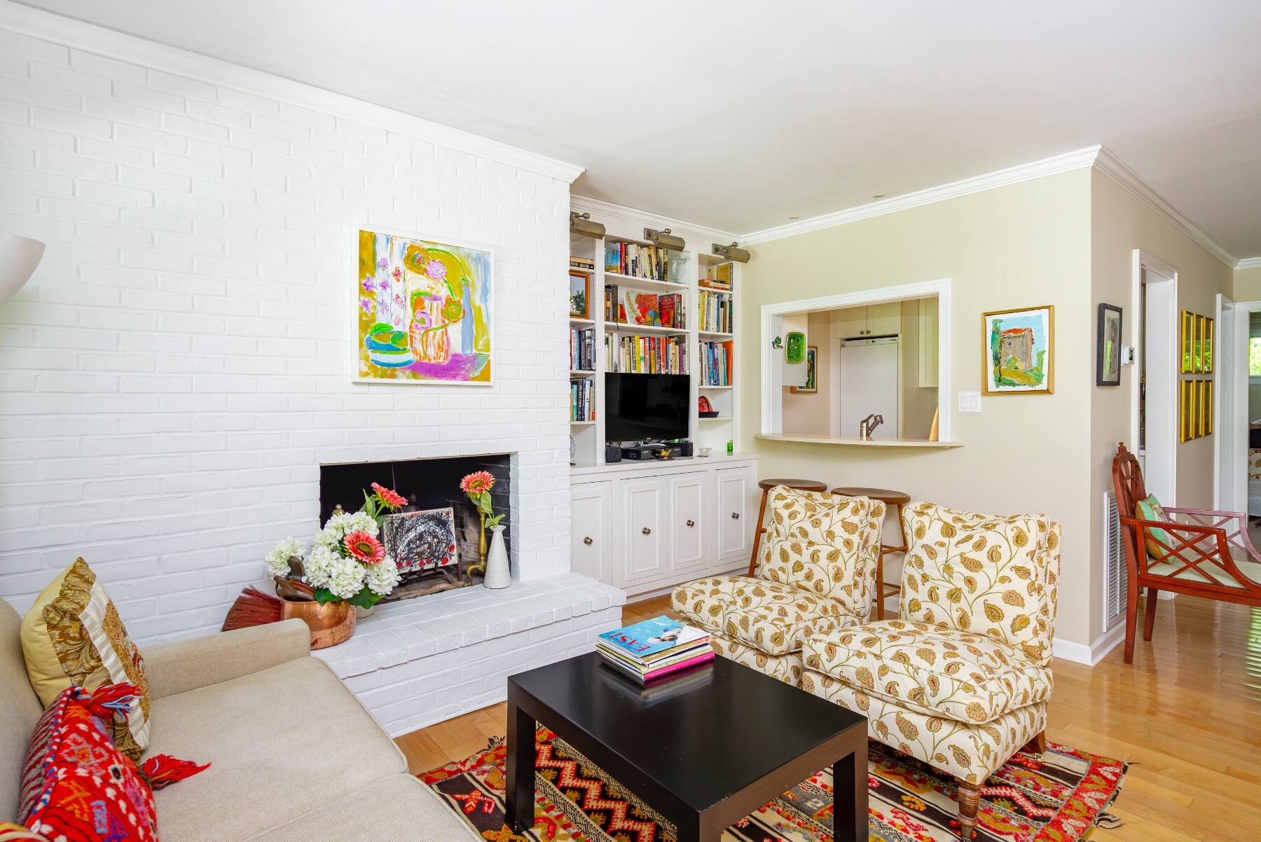 514 Pantigo Rd Unit 5