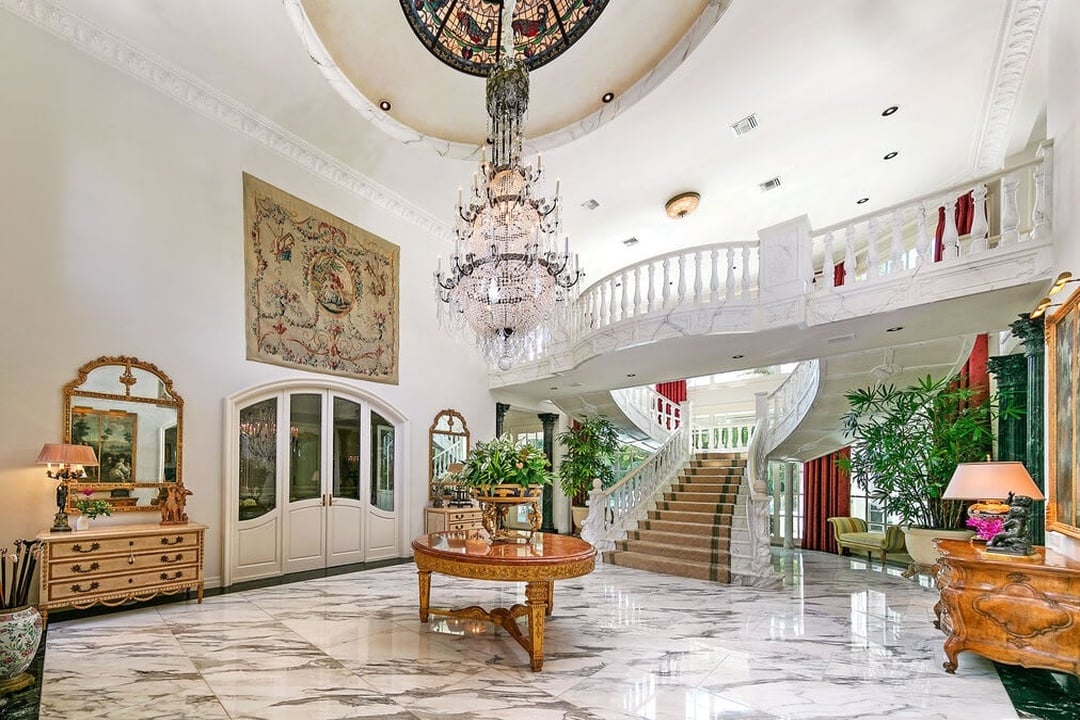 Crown Lodge