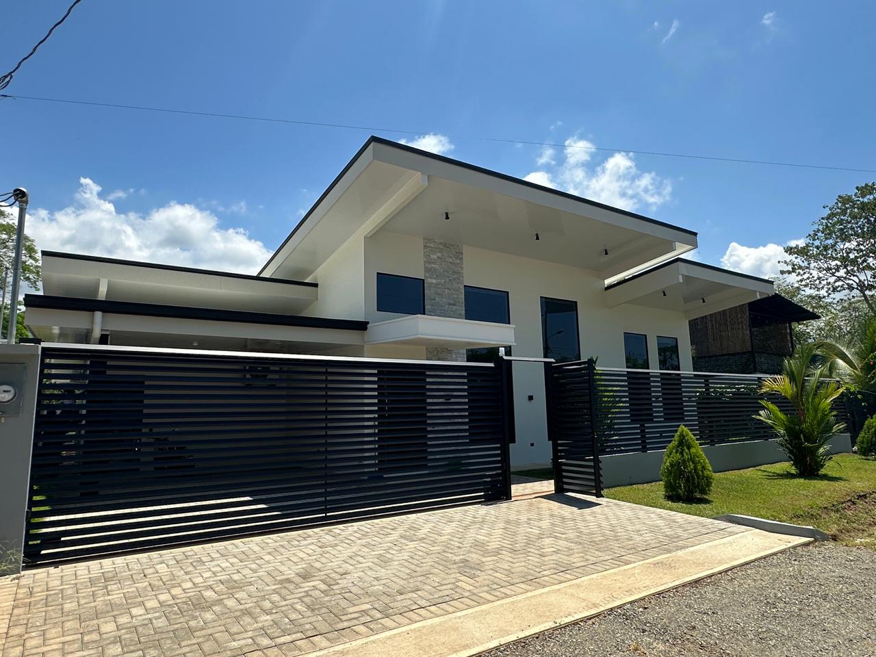 River Bend Estates, 3 Bedroom 3 Bathroom