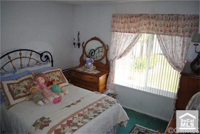 1766 FAIRVIEW Dr