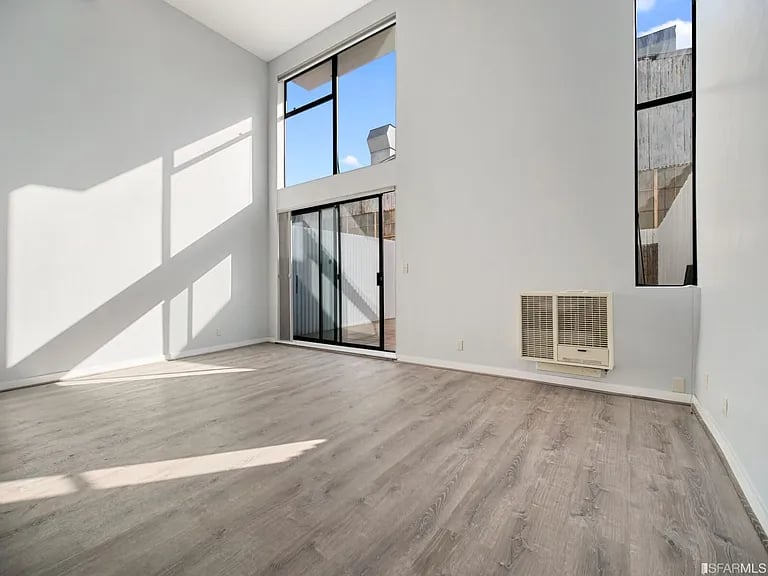 469 Clementina St Apt 3