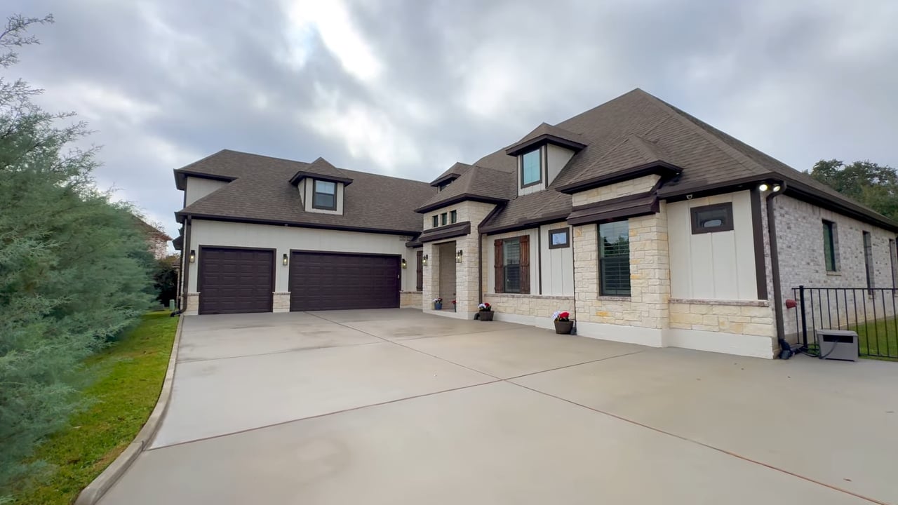 86 Dawns Edge Montgomery Tx 77356