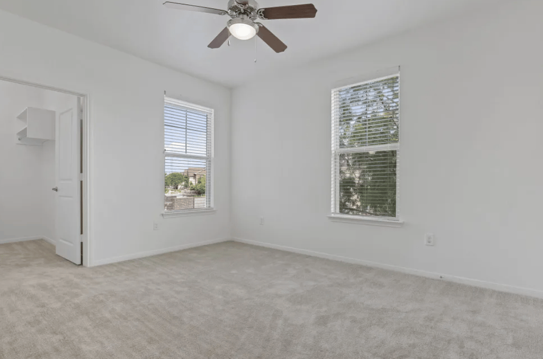 Limited Time Only- Up to 8 Weeks Free Rent!