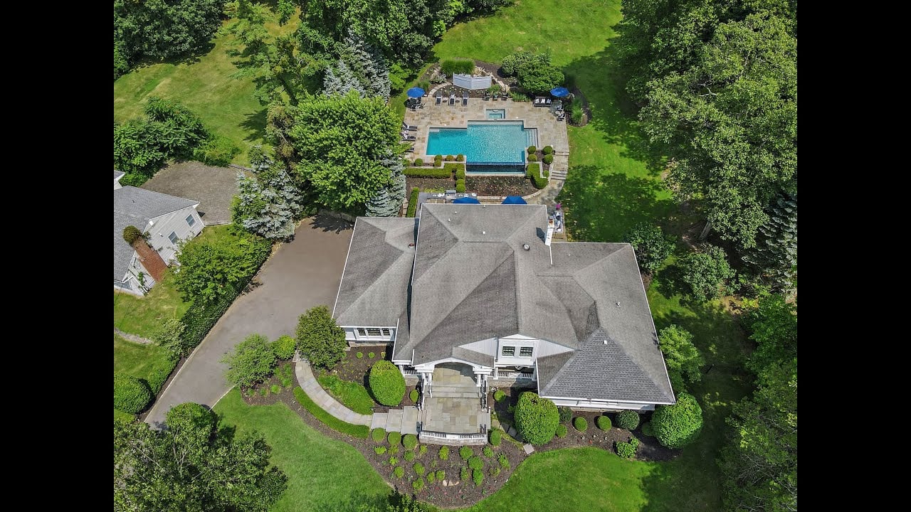  Exquisite Hamptons-style home perched high on the exclusive east hill of Tenafly