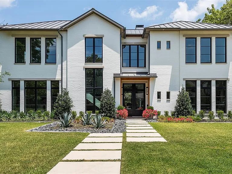 6539 Tulip Ln