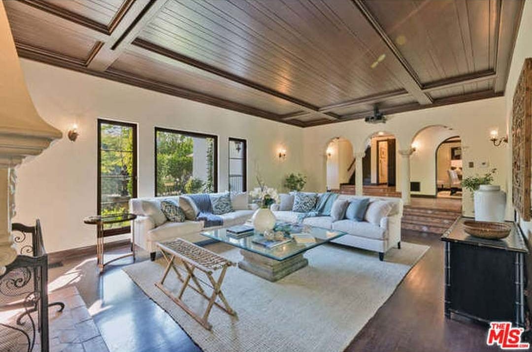 1901 El Cerrito Pl