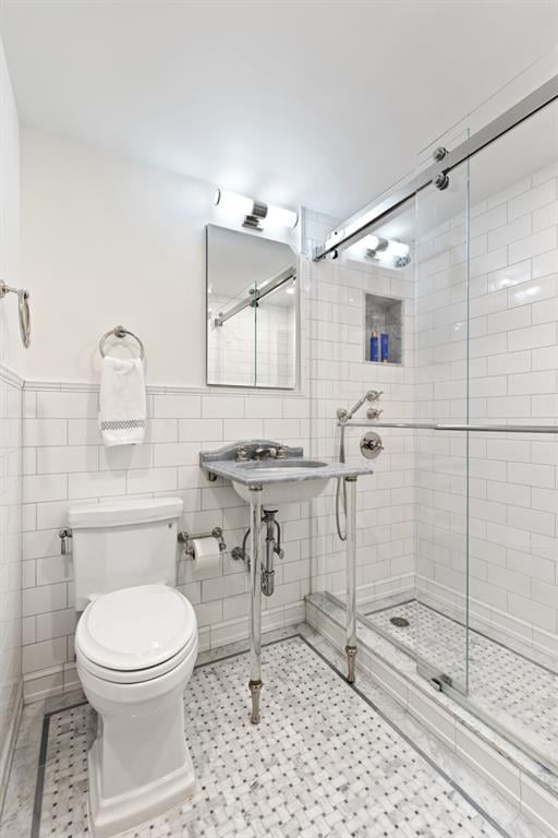 430 E 56TH Street 11B